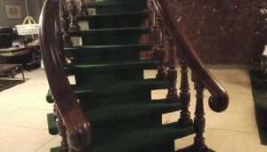 carpet runner stairs