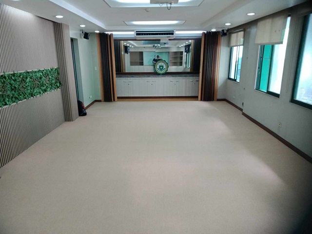 Carpet Roll for Executive Conference Rooms : QC Project